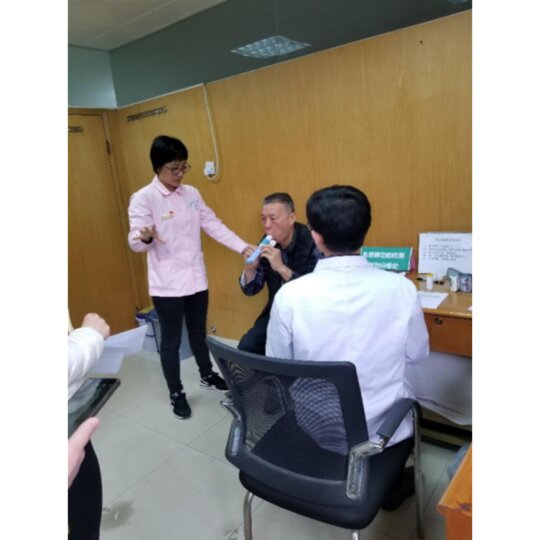 Patient recruitment in Shayuan CHC,Guangzhou and Caiyu CHC,Beijing       