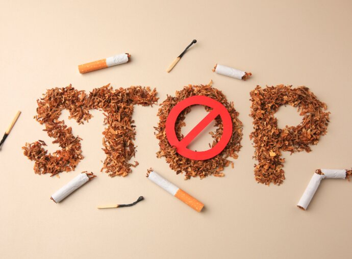 Forecasting the effects of smoking prevalence scenarios on years of life lost and life expectancy from 2022 to 2050